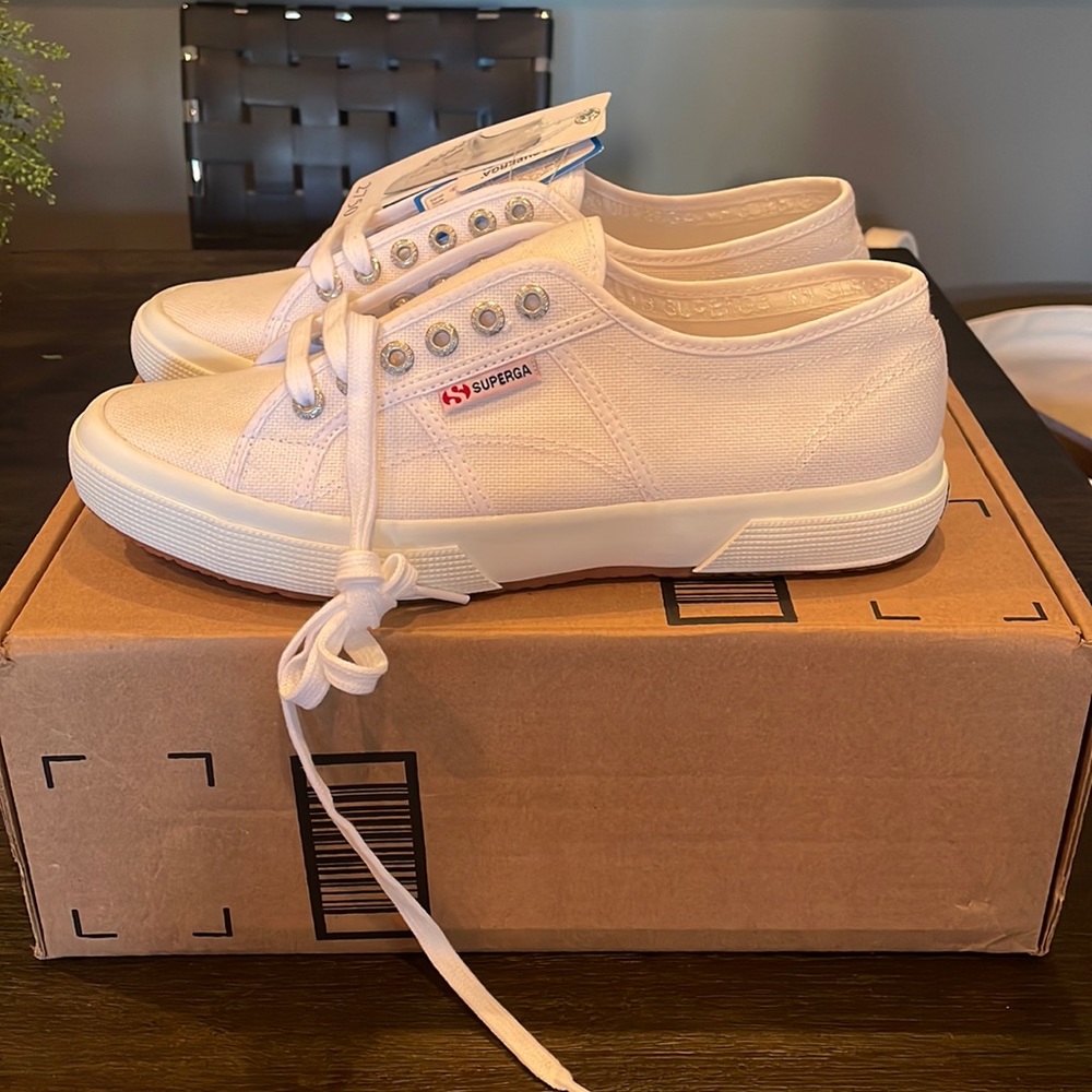 Brand new Superga sneakers!